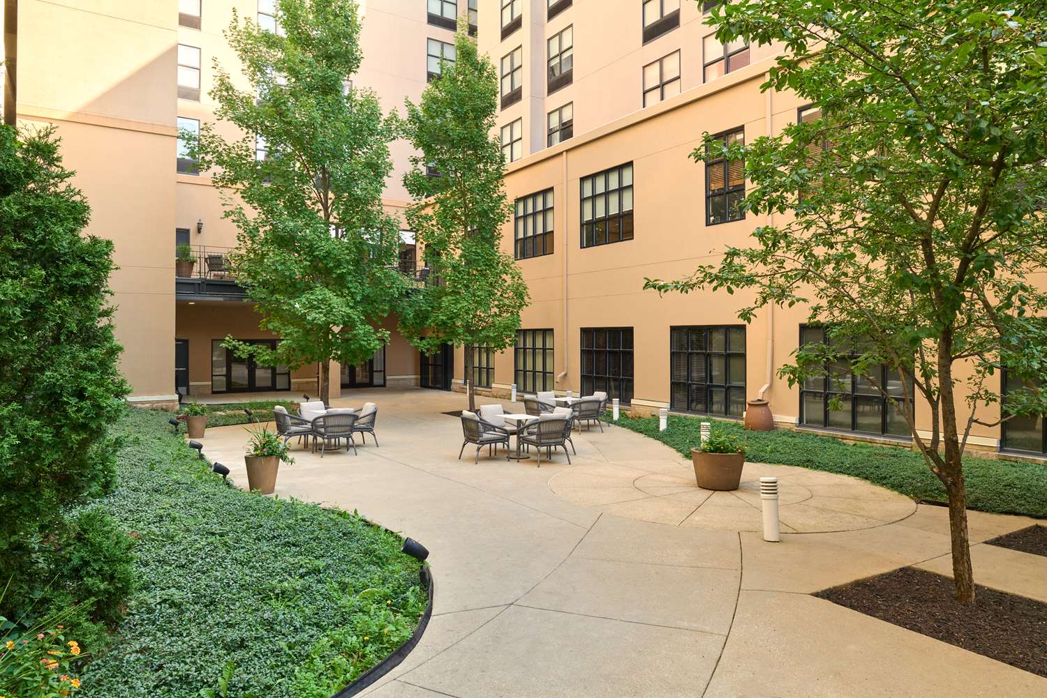 hilton garden inn bloomington