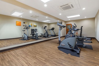 comfort inn and suites