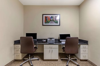 comfort inn and suites
