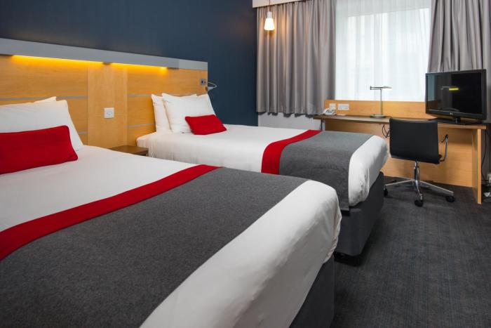 holiday inn express cambridge by ihg