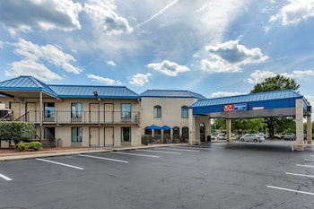 Econo Lodge,North Carolina>>Fayetteville,2 star