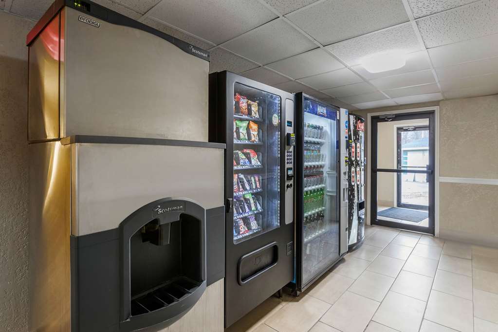 quality inn and suites des moines