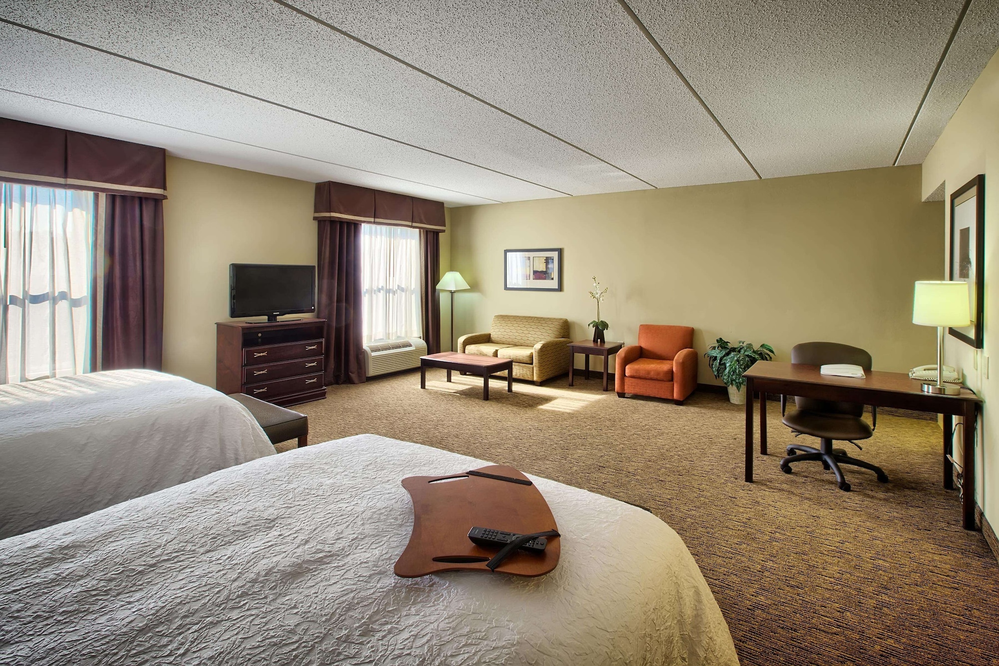 hampton inn and suites burlington nc