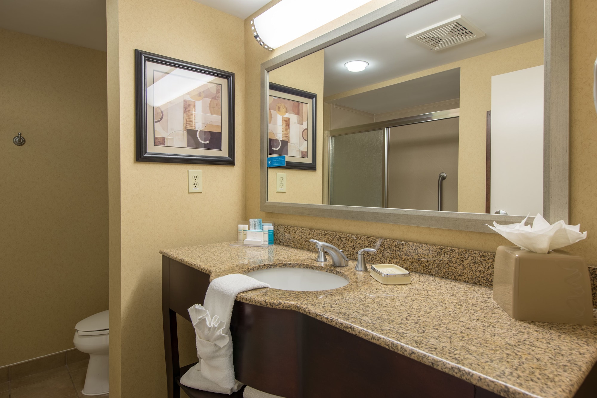 hampton inn and suites burlington nc