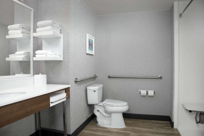 hampton inn easton