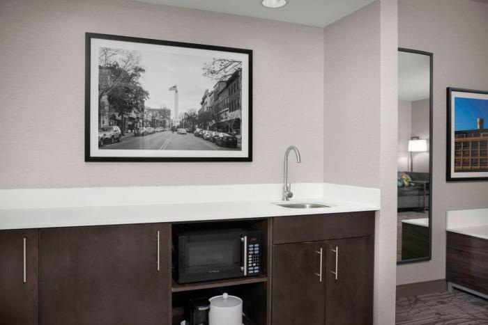 hampton inn easton