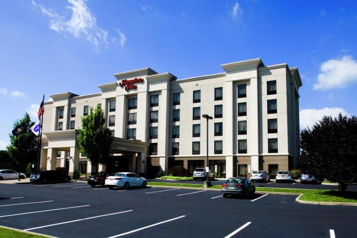 hampton inn easton