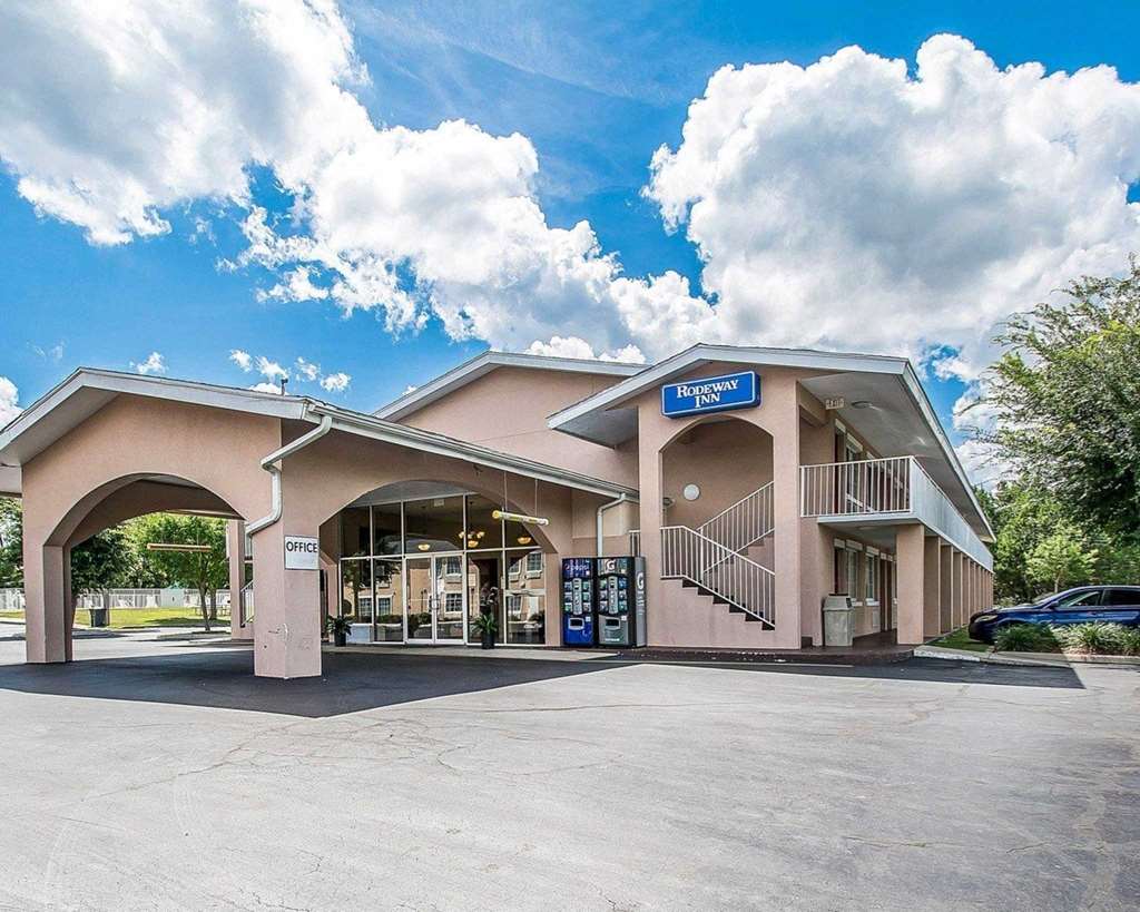 rodeway inn gainesville university area