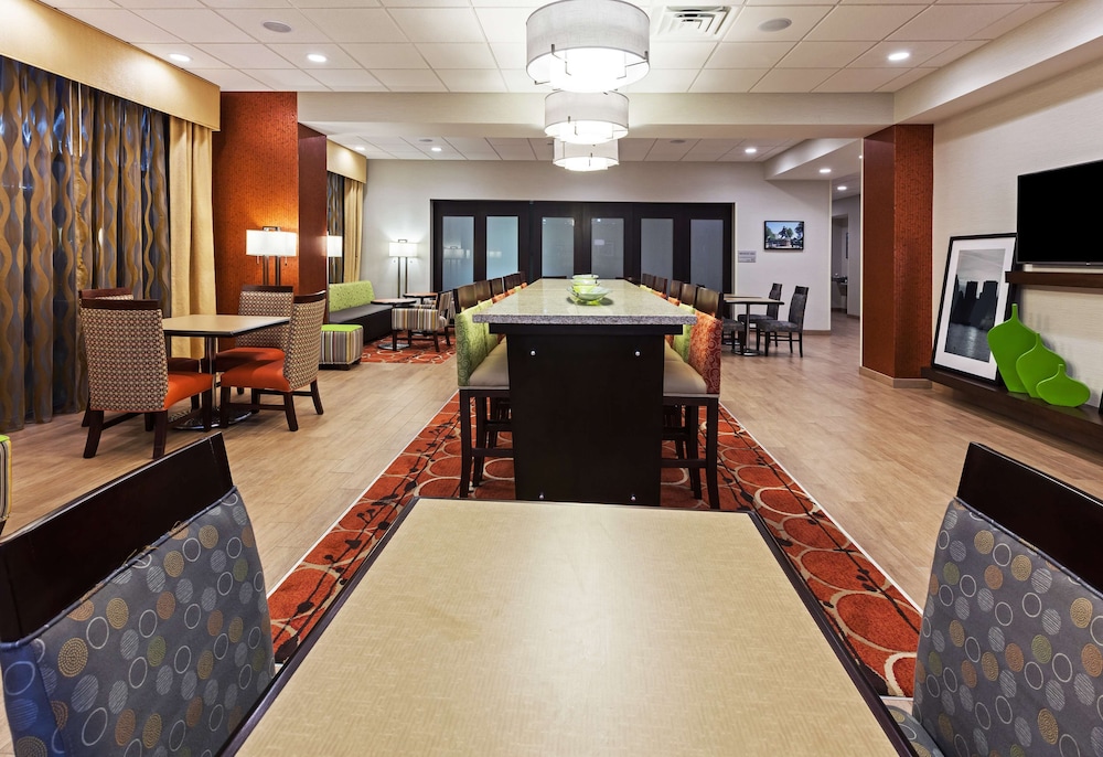 hampton inn marion