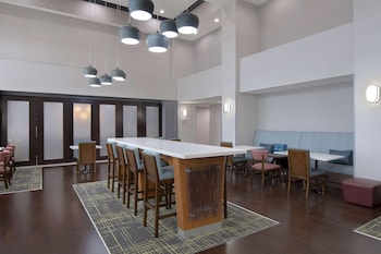 hampton inn fayetteville