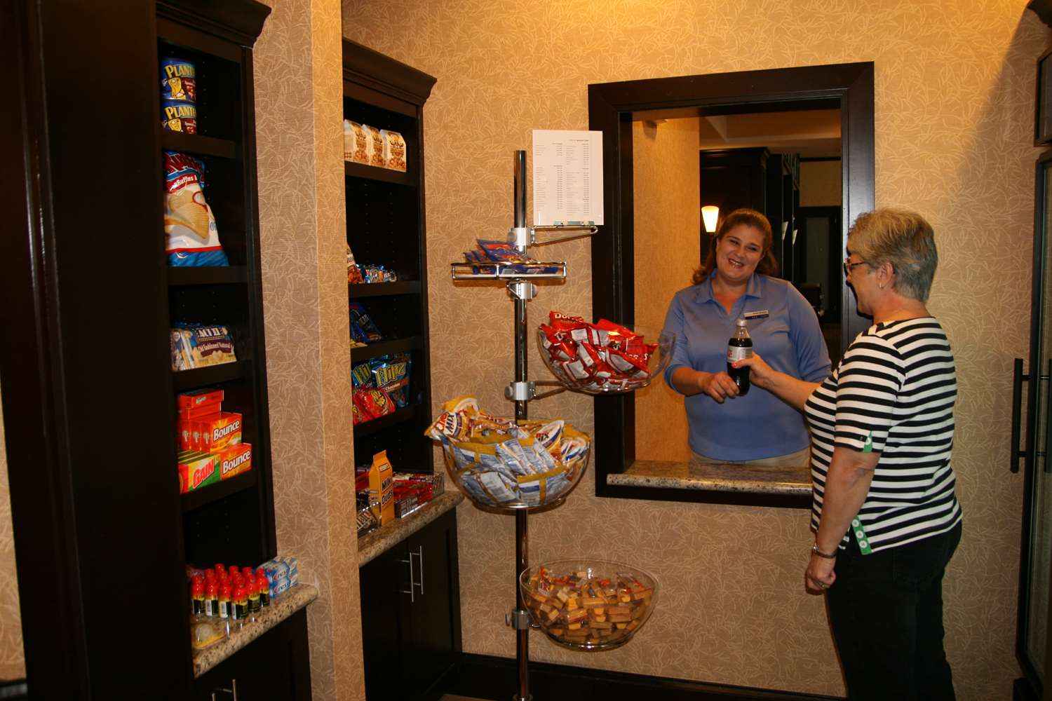 hampton inn and suites buffalo