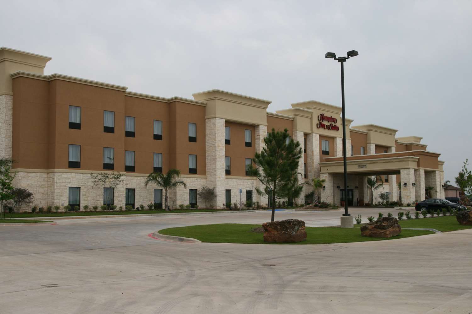 hampton inn and suites buffalo
