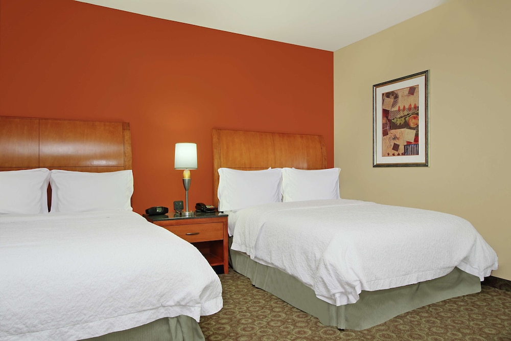 hampton inn and suites buffalo