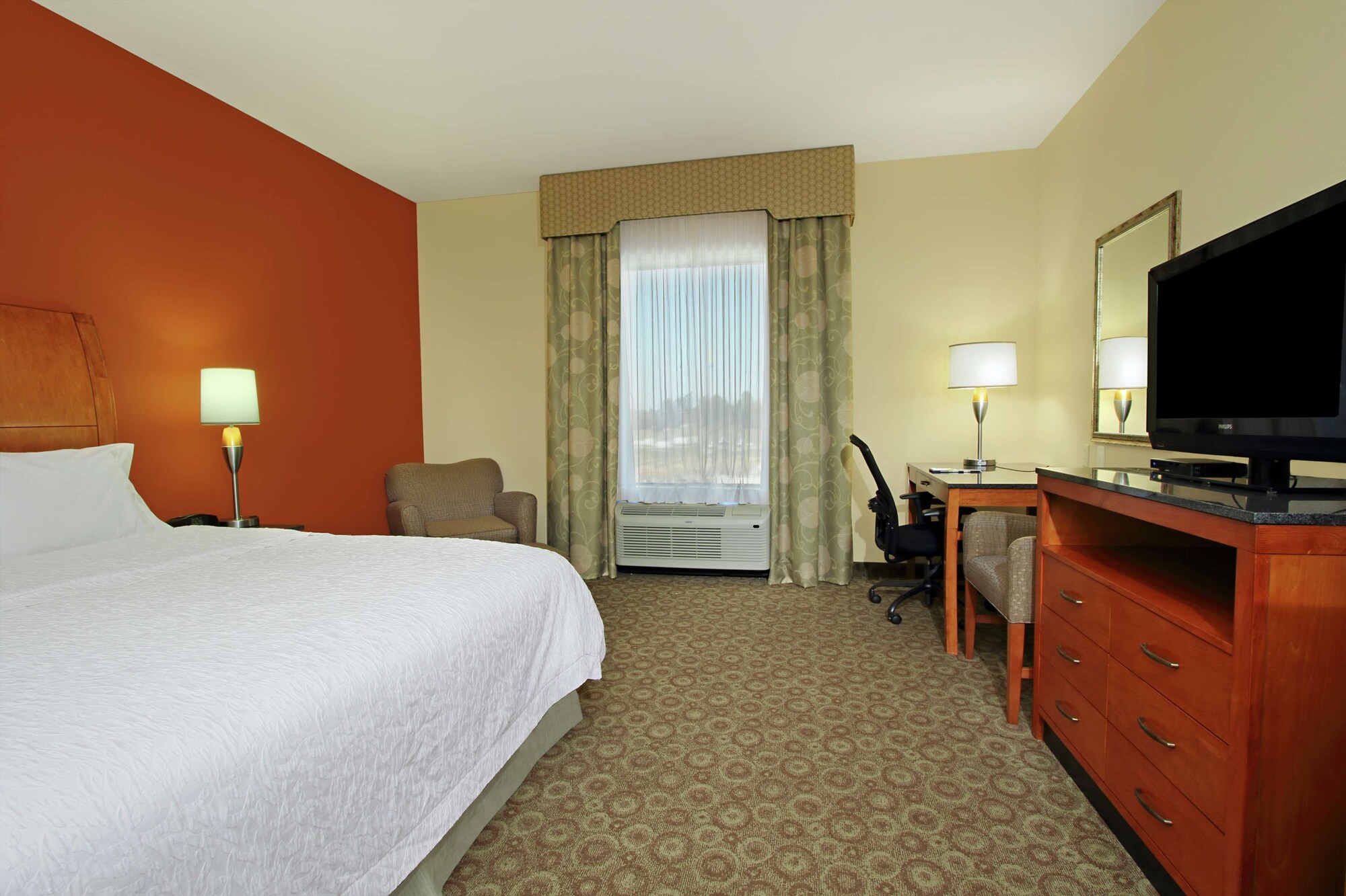 hampton inn and suites buffalo