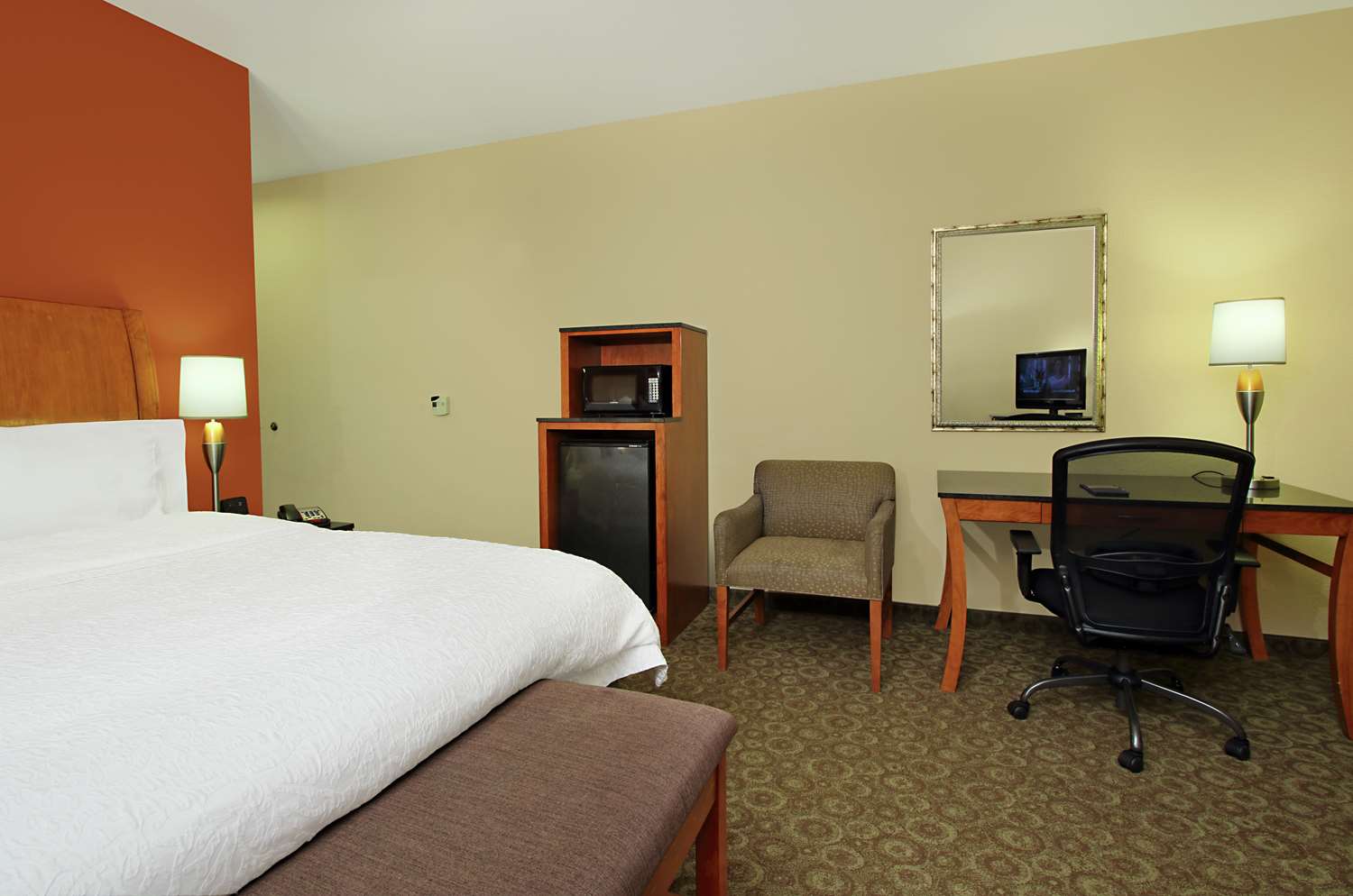 hampton inn and suites buffalo
