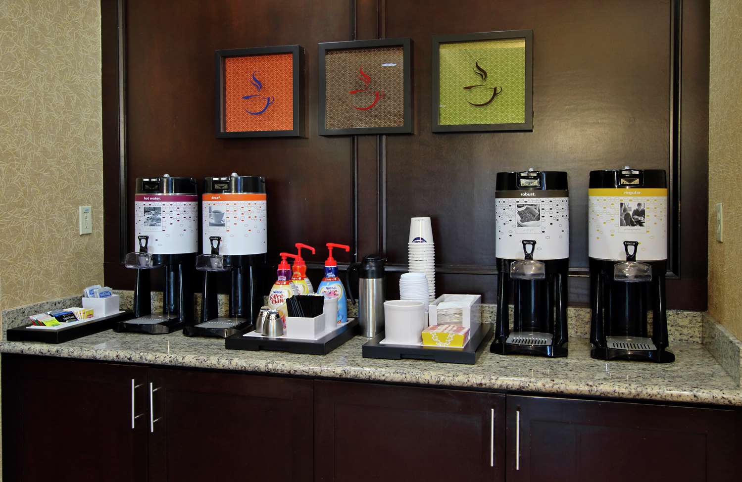 hampton inn and suites buffalo
