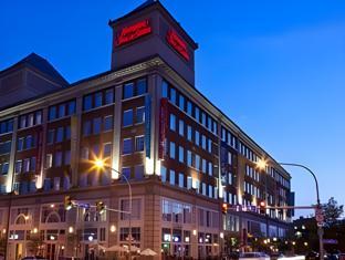 hampton inn and suites buffalo