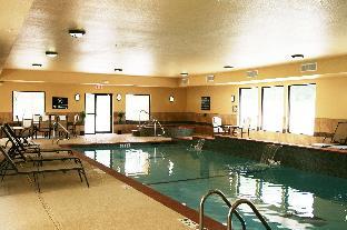 hampton inn and suites buffalo