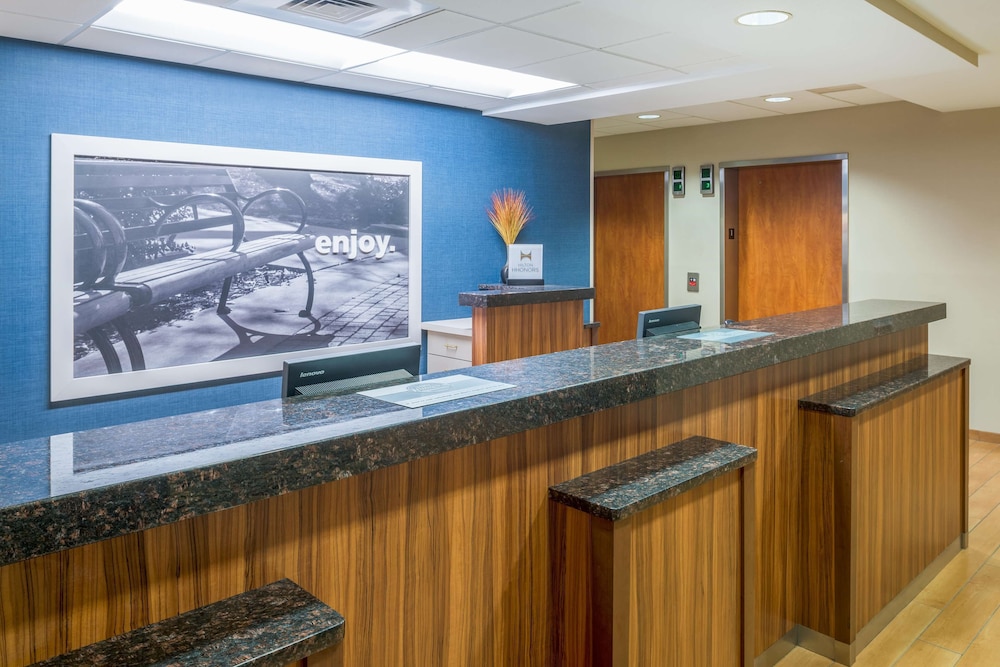 hampton inn columbia