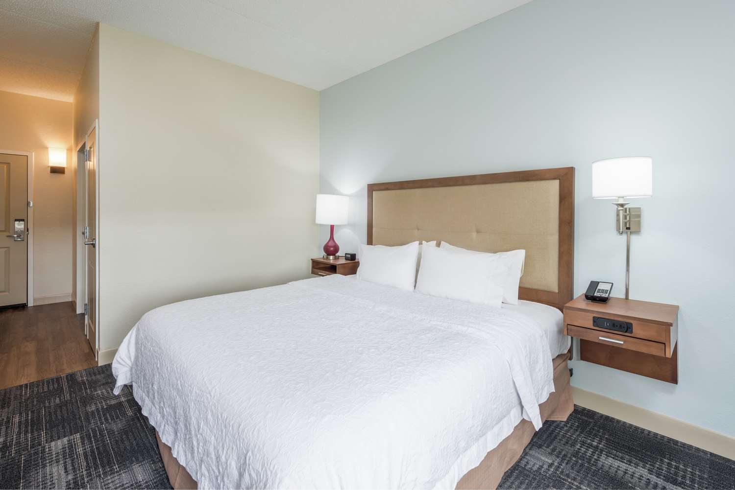 hampton inn columbia