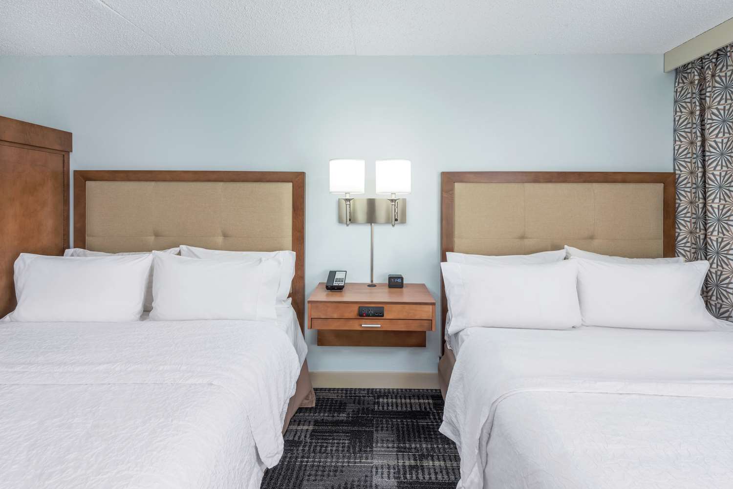 hampton inn columbia