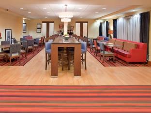 hampton inn columbia