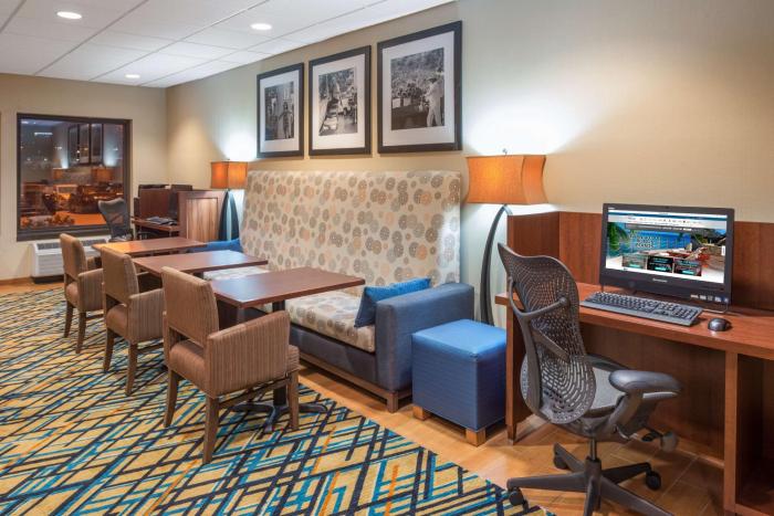 hampton inn columbia