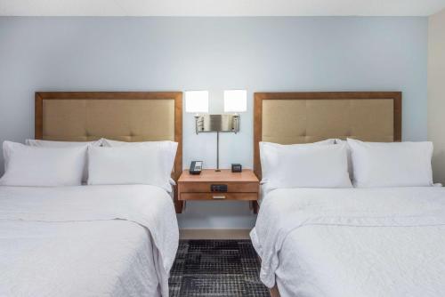 hampton inn columbia