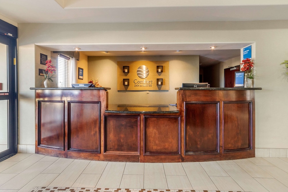 comfort inn and suites perry i 35