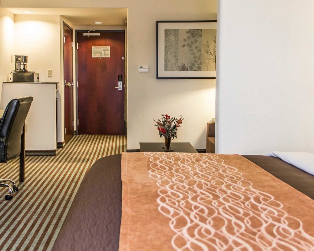 comfort inn and suites perry i 35