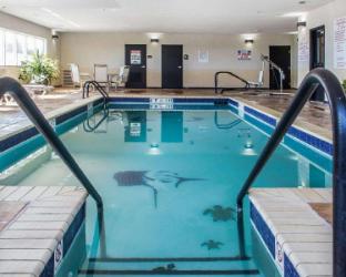 comfort inn and suites perry i 35