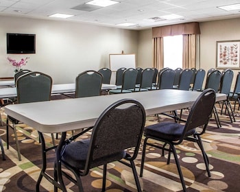 comfort inn and suites perry i 35