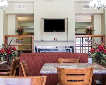 Comfort Inn & Suites Perry I-35,Noble>>Enid,3 star