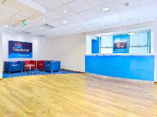 travelodge aberdeen central