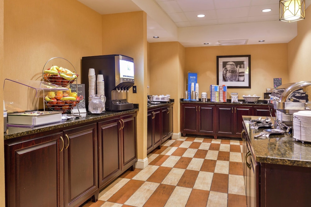 hampton inn jackson