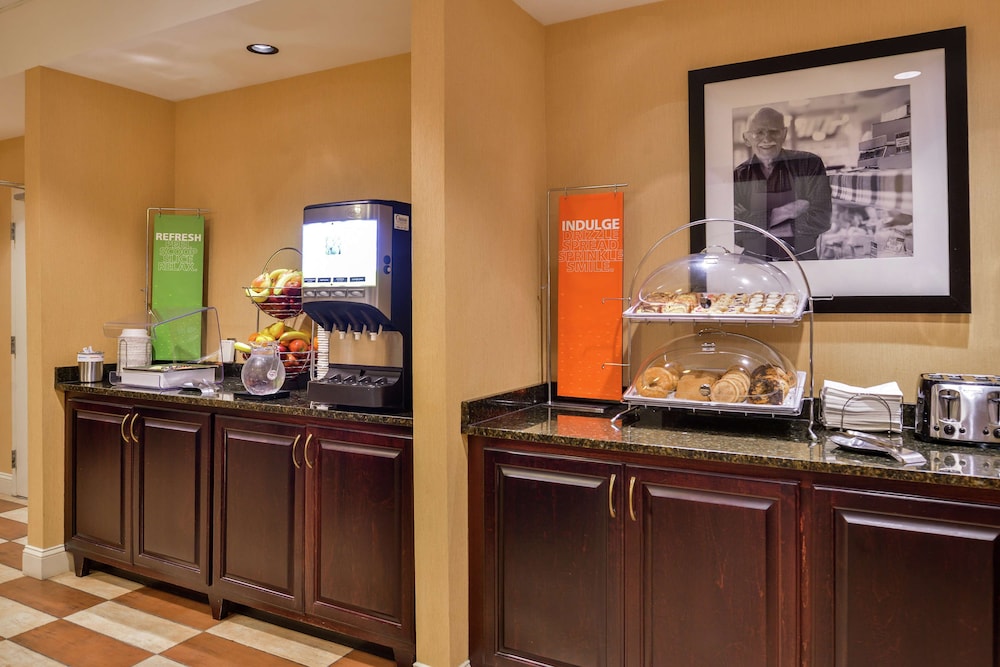 hampton inn jackson