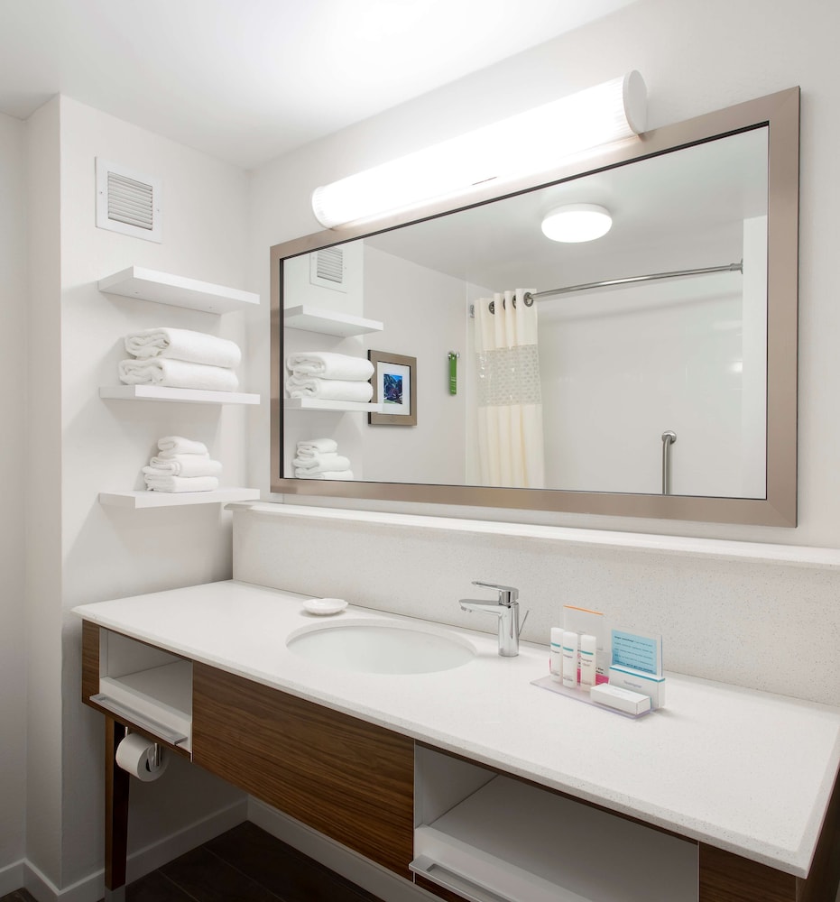 hampton inn by hilton troy