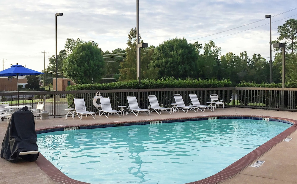hampton inn by hilton troy