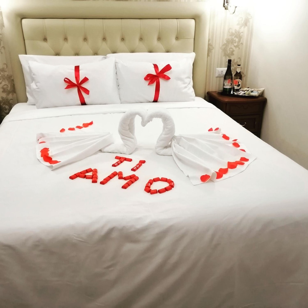 suite dal conte adults only