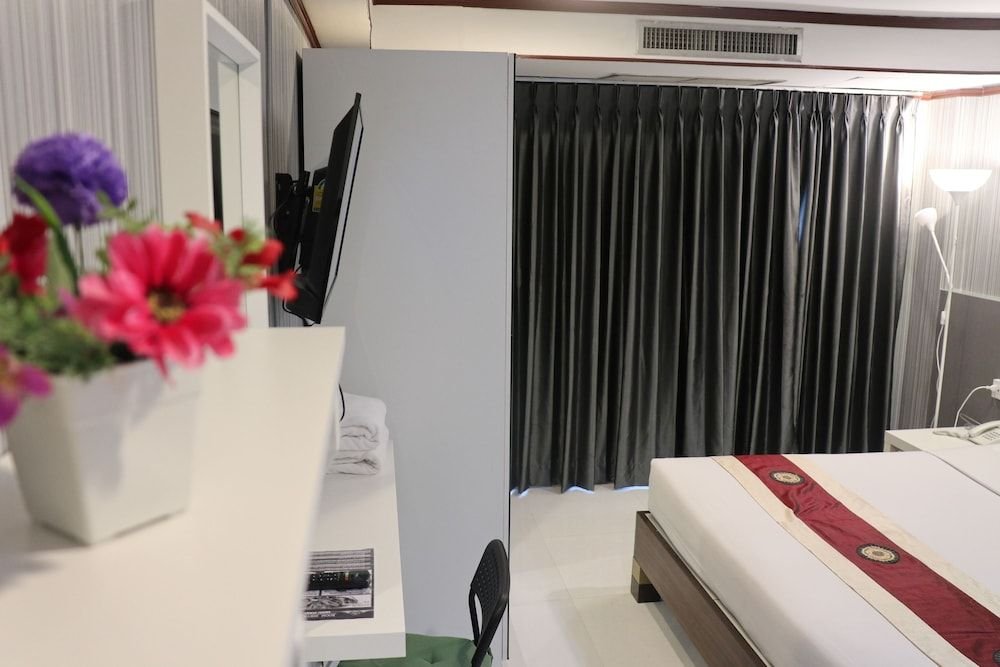 chaleena princess ramkhamhaeng