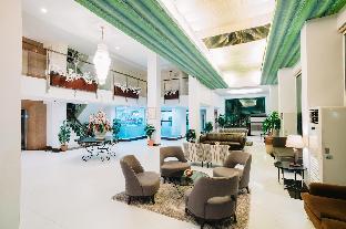 the platinum suite