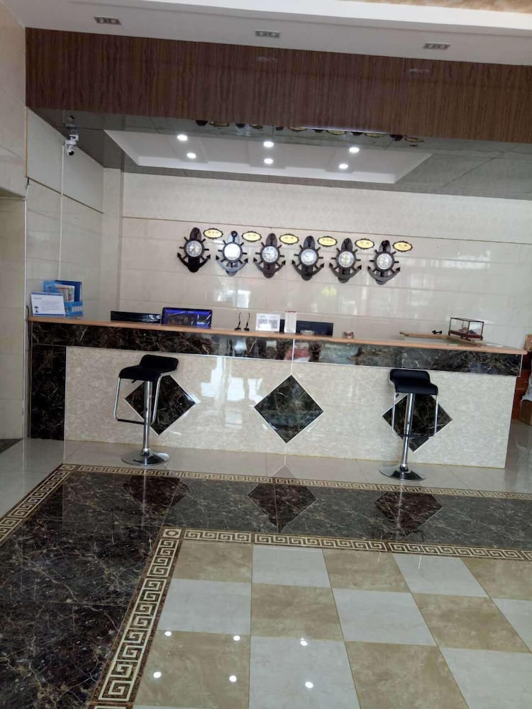 huayun business hotel