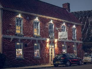 the quayside hotel and bar