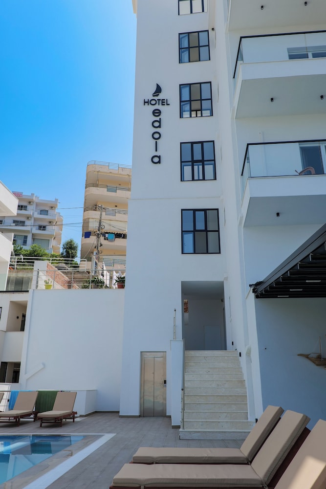 hotel edola