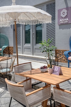 nyx chic manor boutique hotel