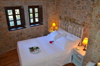 trapela areopolis boutique hotel