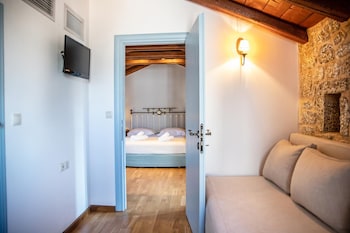 trapela areopolis boutique hotel