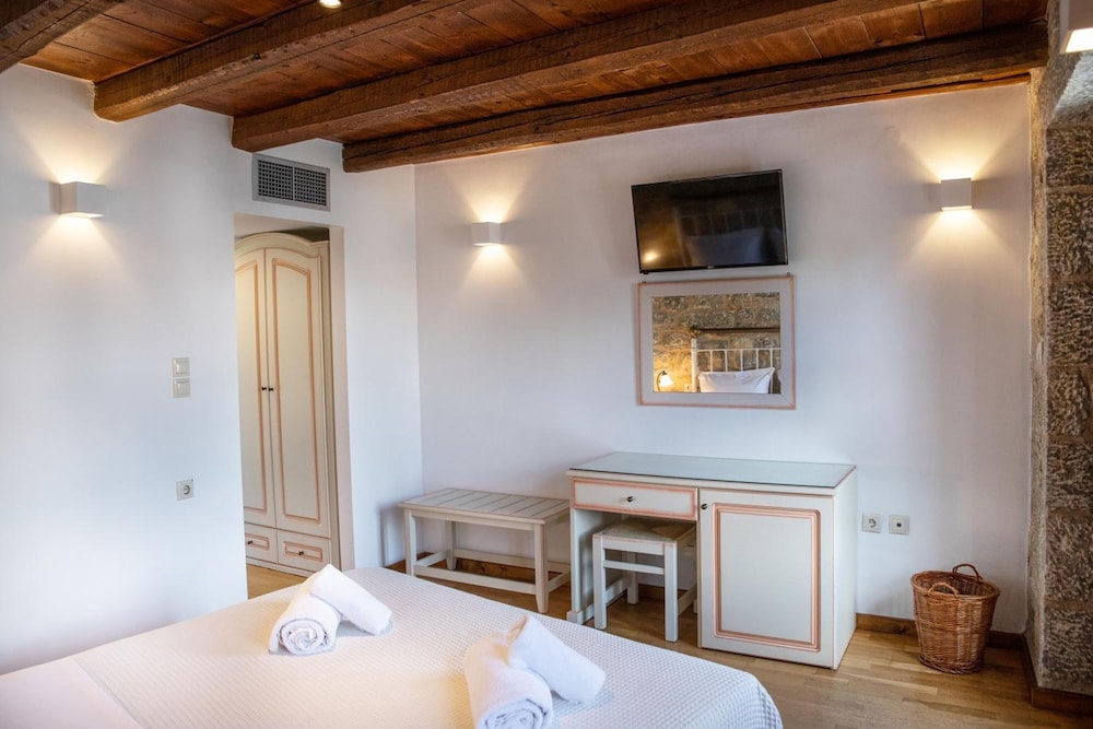 trapela areopolis boutique hotel