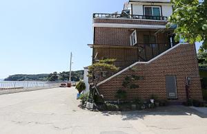 taean gaetyeowool pension