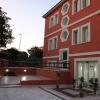 palace rome hostel